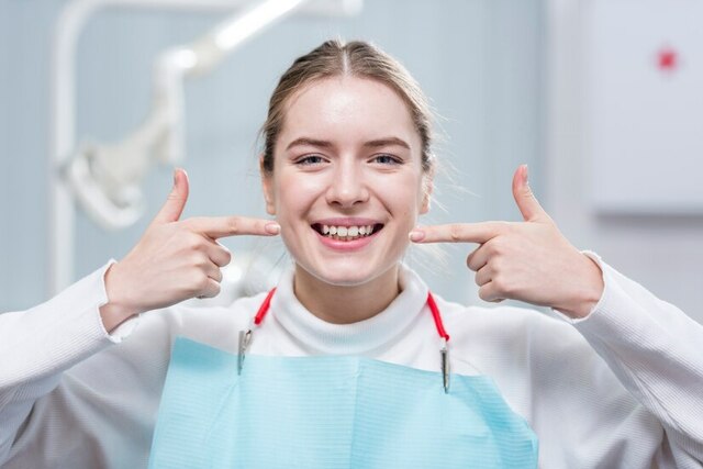 Teeth (26) display